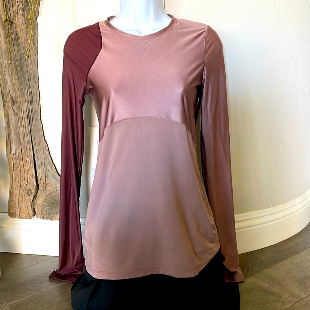 Nike Pro Dri Fit Hyper cool Woman’s  Shirt XS